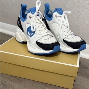 Michael Kors Women's White and Blue Athletic Sneakers